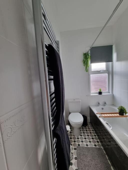 From - Entire Apartment *